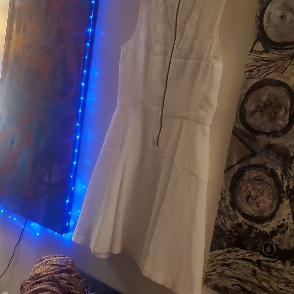 TAYLOR dress. Spring / Easter vibes - Picture 1 of 6